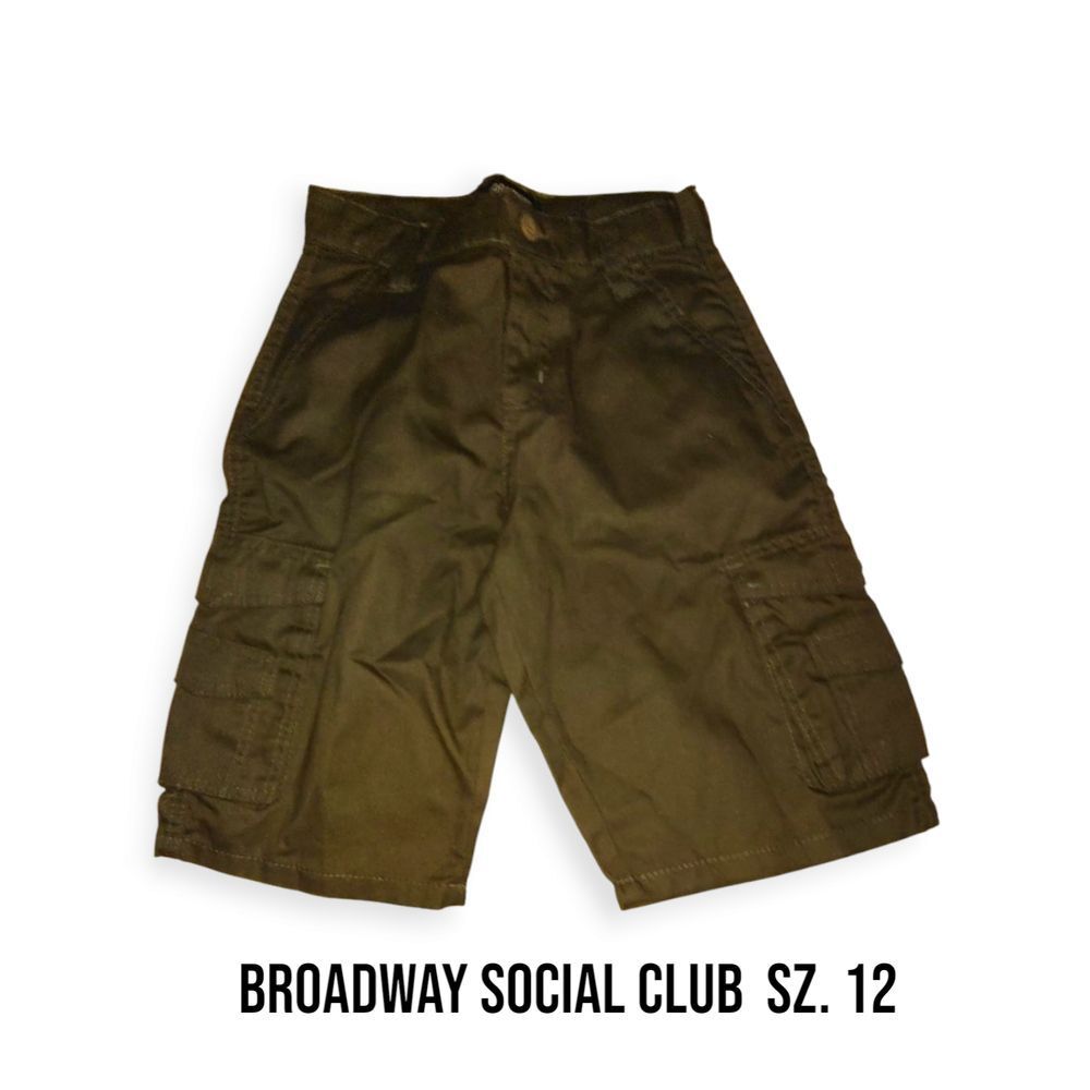 💕$3 Bundled Olive Green Cargo Bottoms Relaxed Fit for Skinny tall boys